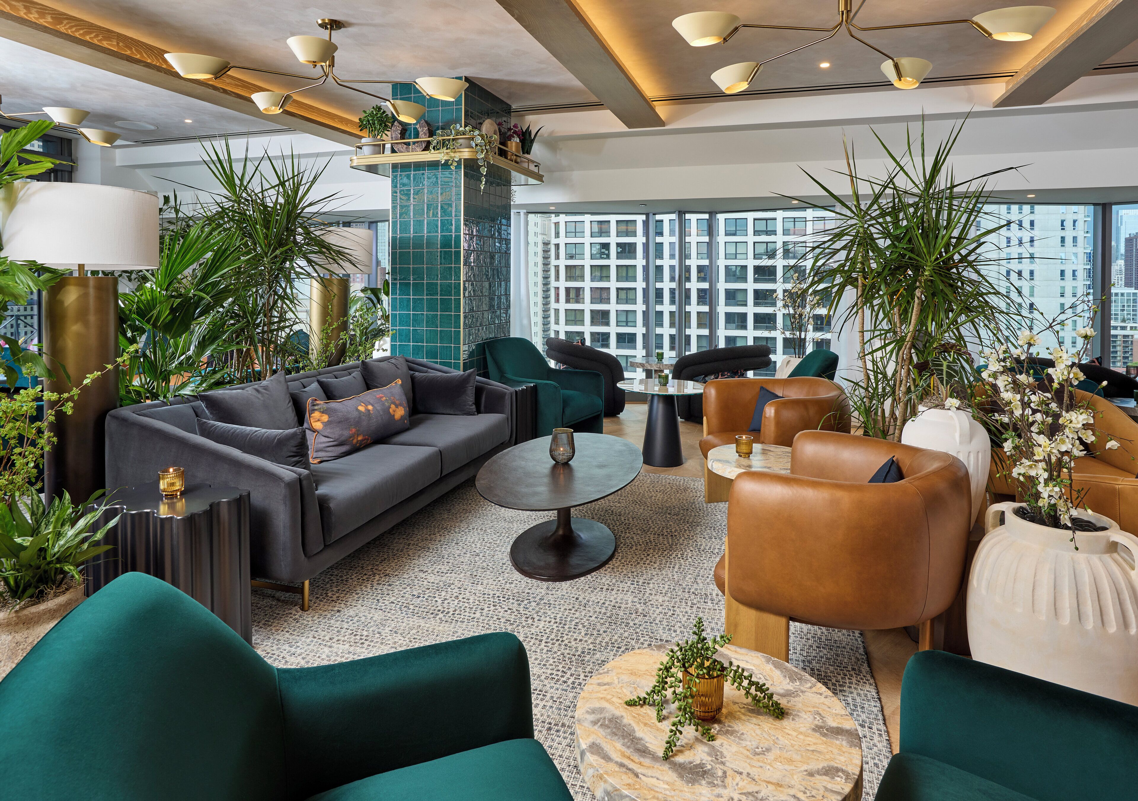 供应早餐、晚餐和早午餐