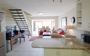 Milkwood House | Private kitchen | Full-size fridge, microwave, stovetop, coffee/tea maker