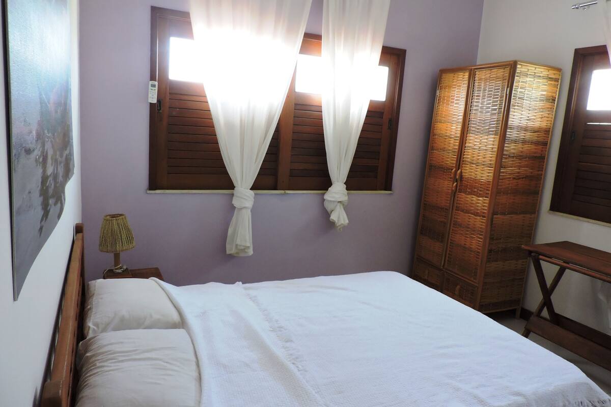 Iron/ironing board, free WiFi