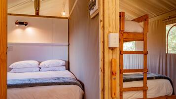 Luxury Tent | 2 bedrooms, free cots/infant beds, bed sheets