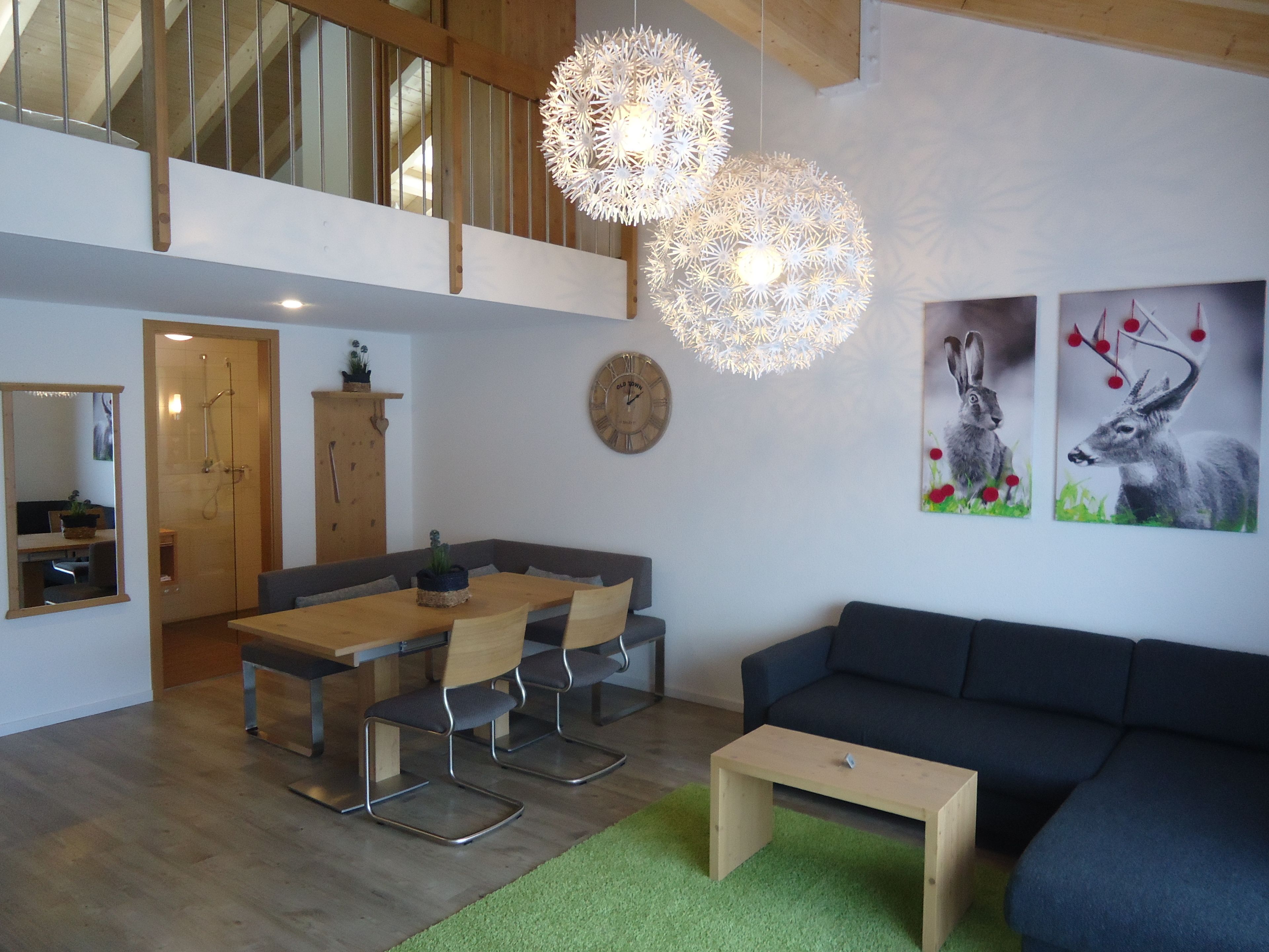 家庭房 | 起居区 | 平板电视