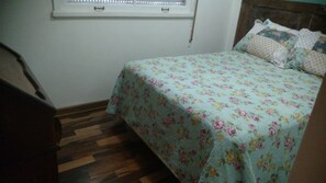 Apartamento tradicional | 1 quarto, ferros/tábuas de passar roupa, Wi-Fi de cortesia