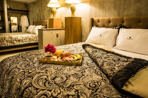 1 間臥室、客房內保險箱、筆電工作空間、隔音