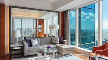 Grand Suite | Living area