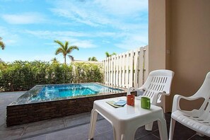 3-Bedroom Villa  | Terrace/patio