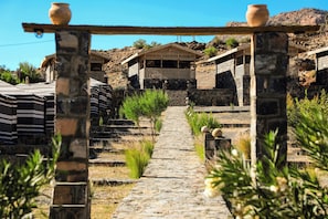 Exterior - Sama Heights Resort Jebel Shams (Al Hamra)