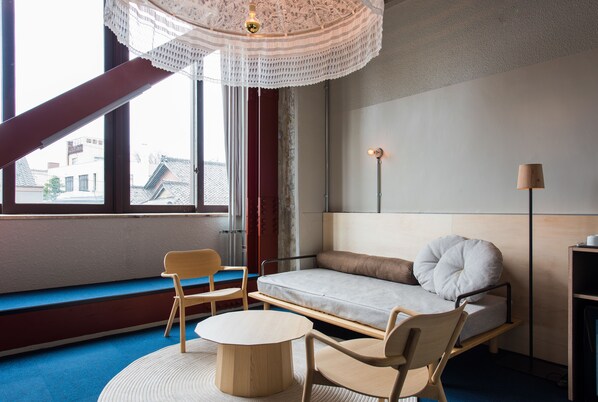 Moderate Bunk with Shared Bathroom