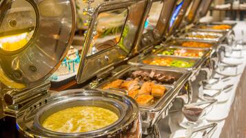 Daily buffet breakfast (USD 15 per person)