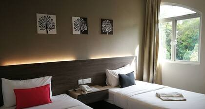 Hotel Alpha