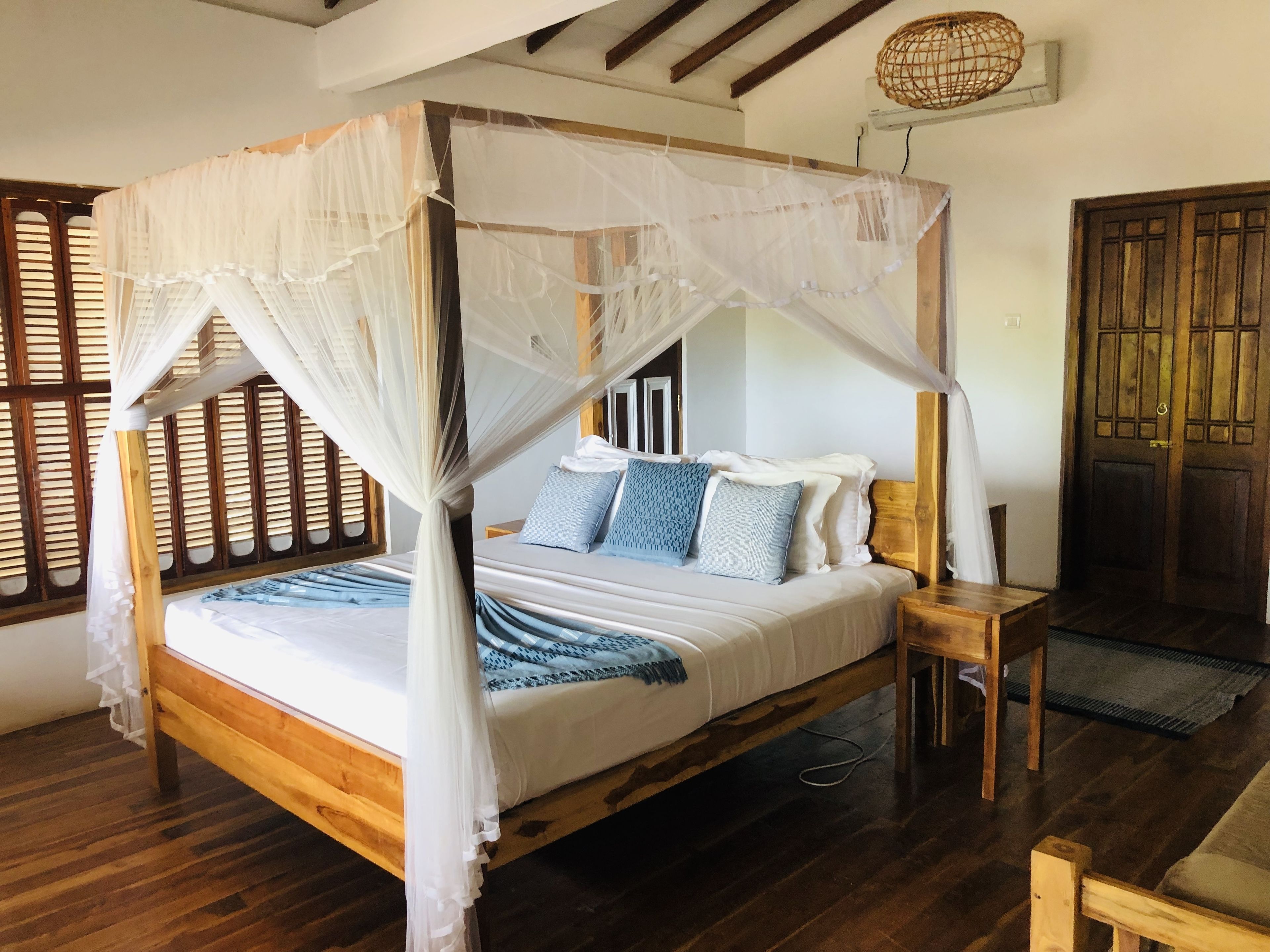 Deluxe Double Room, 1 Bedroom, Sea View, Sea Facing | Beach/ocean view