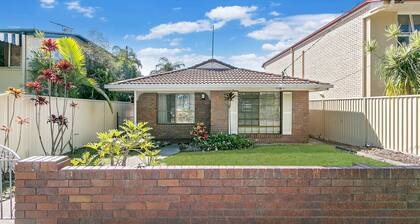 Beachside Holiday Home
