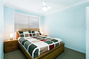 家庭獨棟房屋, 2 間臥室 | 2 間臥室、高級寢具、熨斗/熨衣板、搖籃/嬰兒床