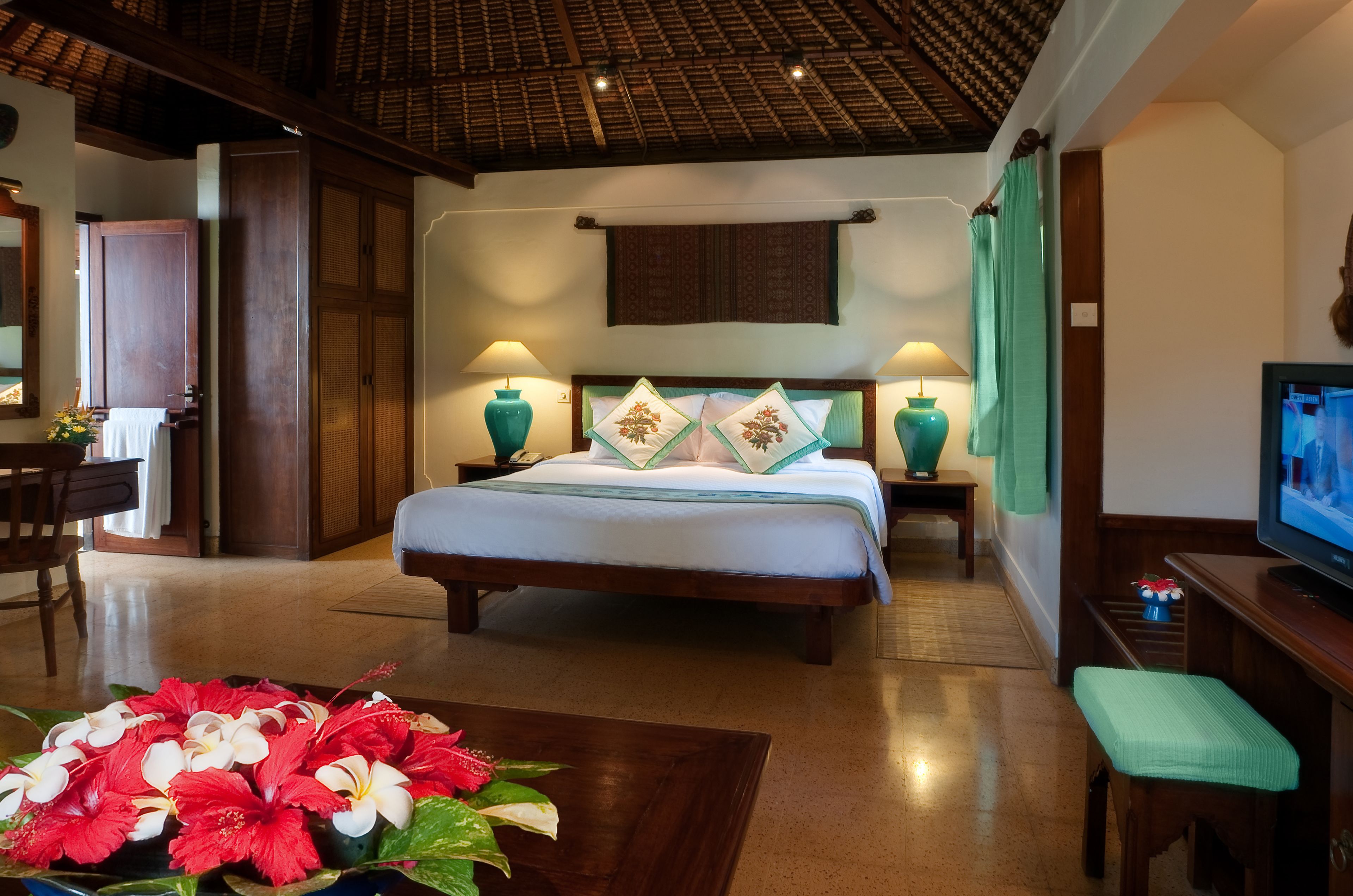 cottage, garden view | view from room