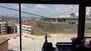 View from property - Istanbul Harmony Hostel (Istanbul)