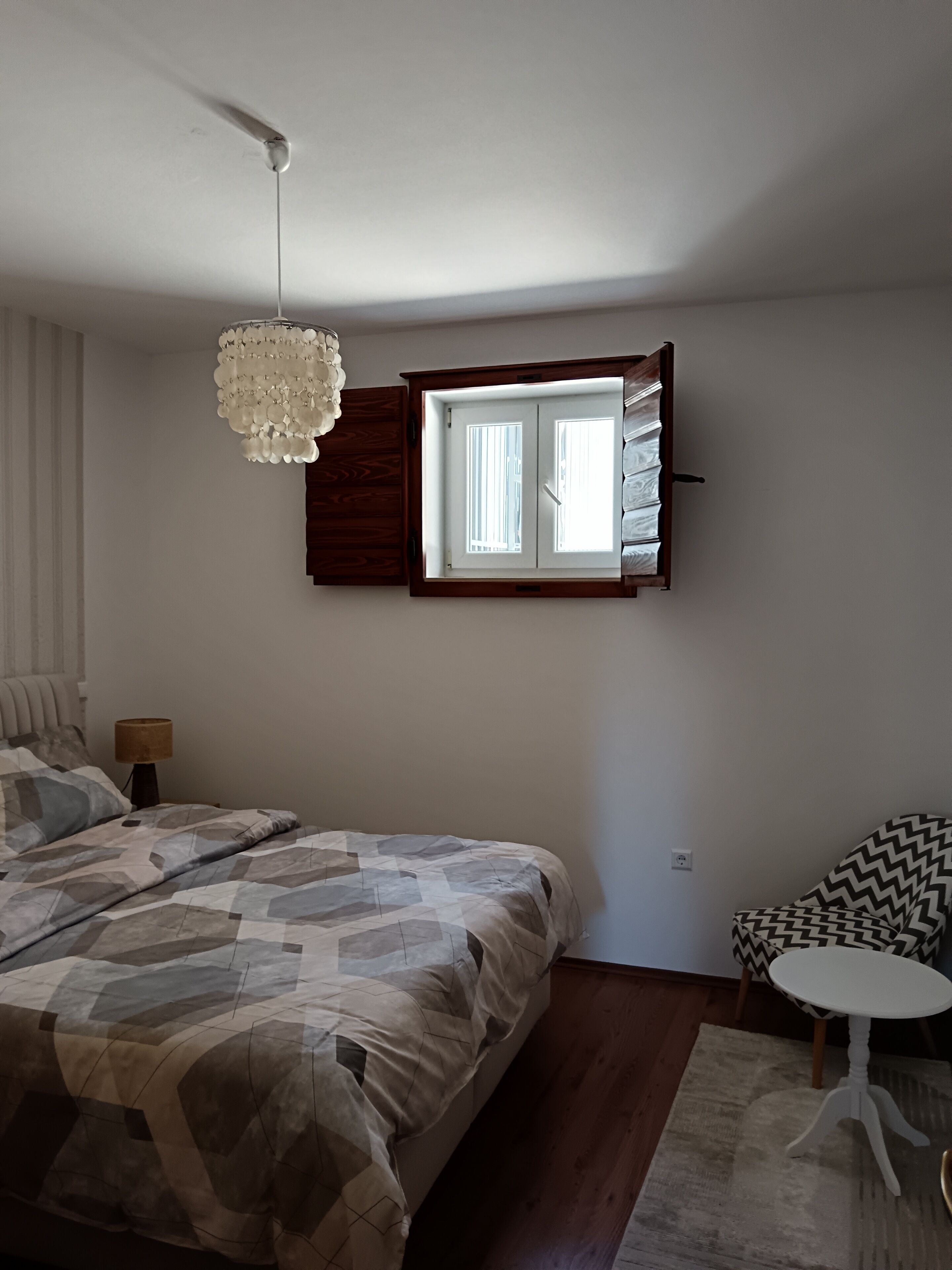 Allergikerbettwaren, Daunenbettdecken, Zimmersafe