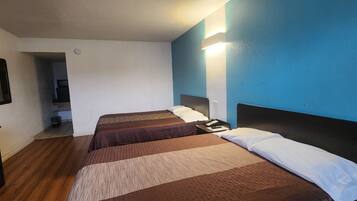 Free WiFi, bed sheets