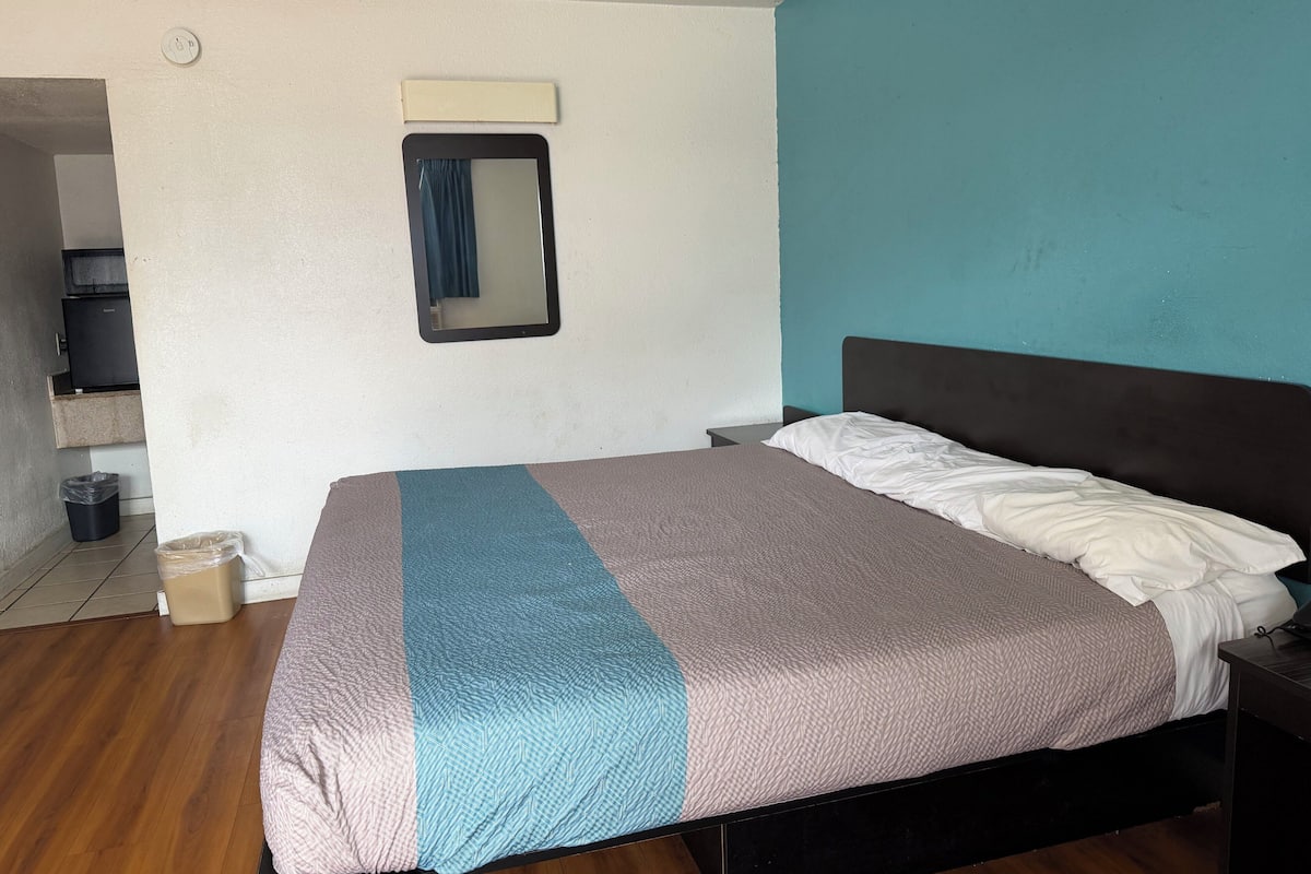 Wi-Fi gratuit, draps fournis