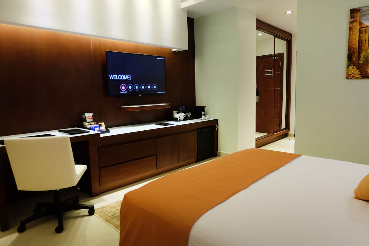 Minibar, in-room safe, desk, soundproofing