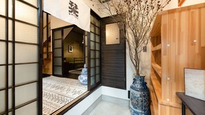 Reception - Shiori (Kyoto)
