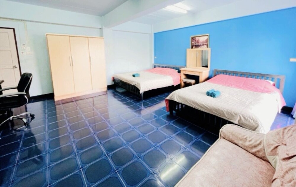 2 Star Hotels