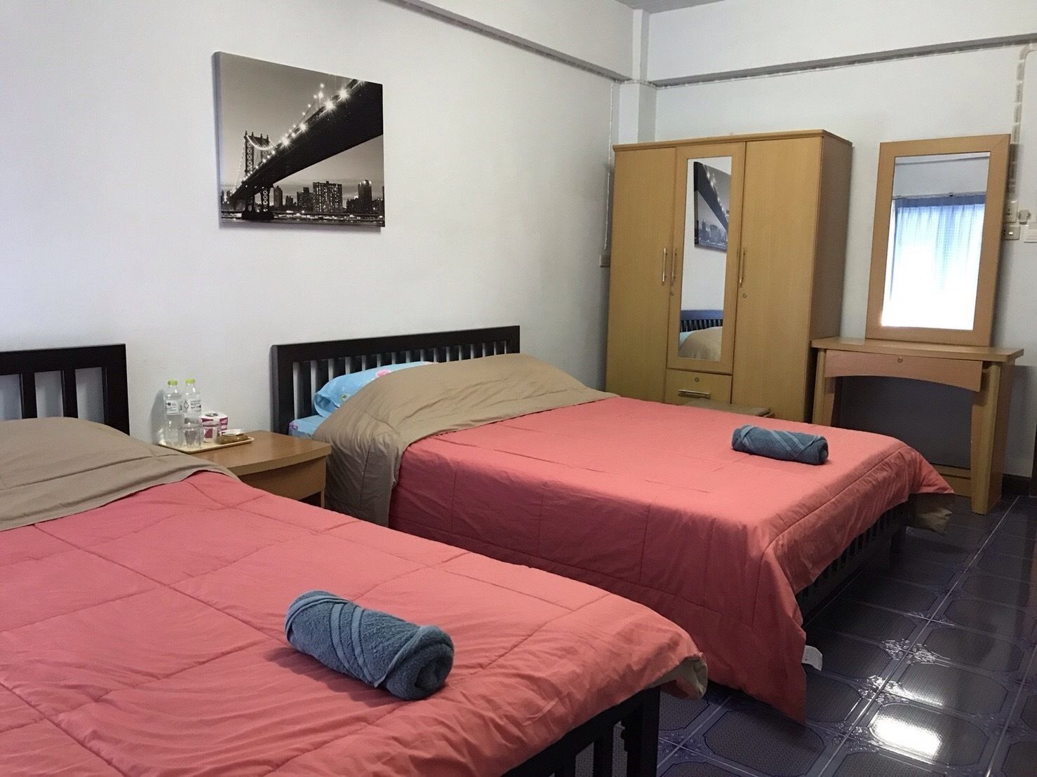 superior room | desk, blackout curtains, rollaway beds, free wifi