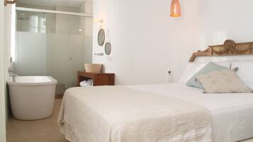 Chambre Double | Bureau, rideaux occultants, Wi-Fi gratuit