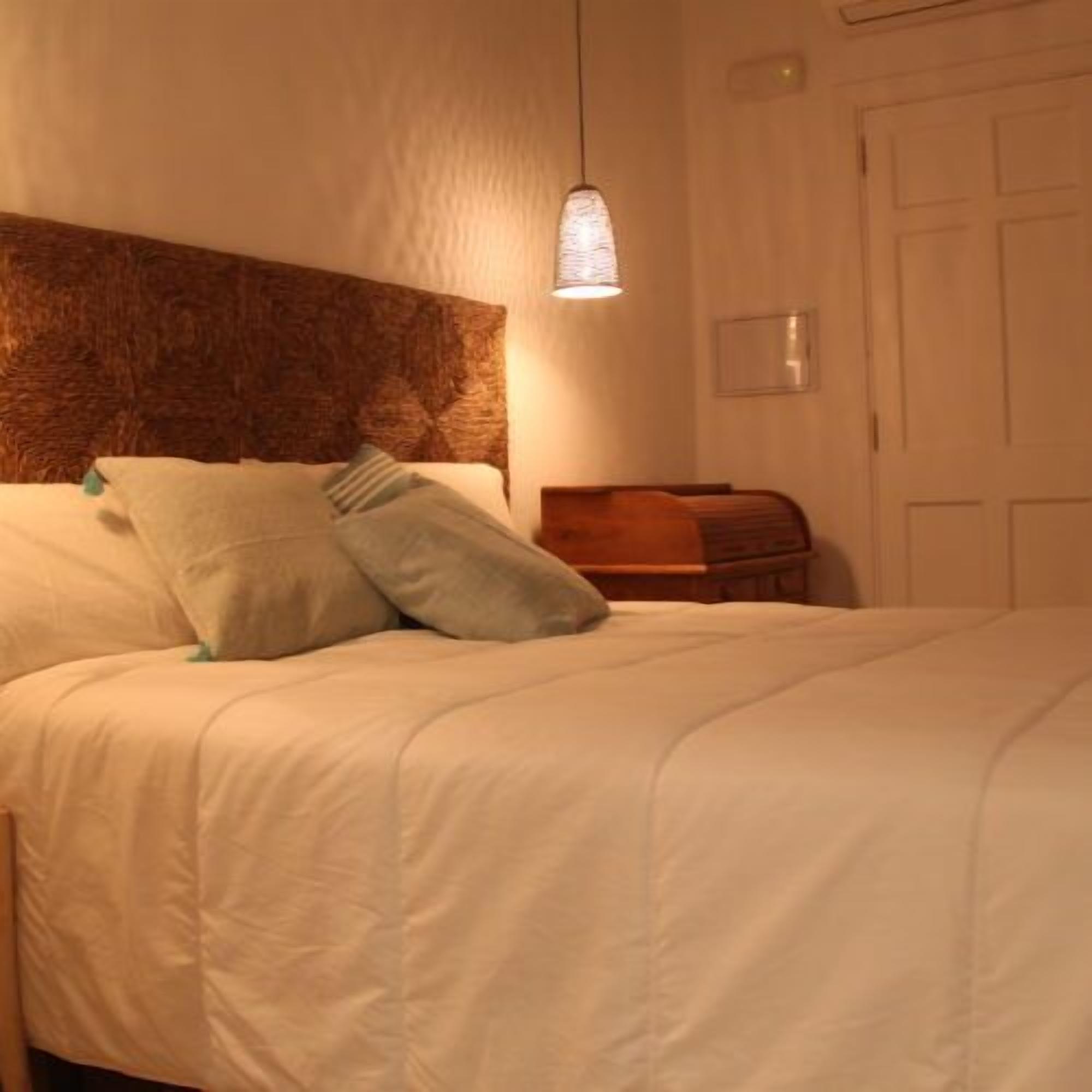deluxe double room | desk, blackout curtains, free wifi
