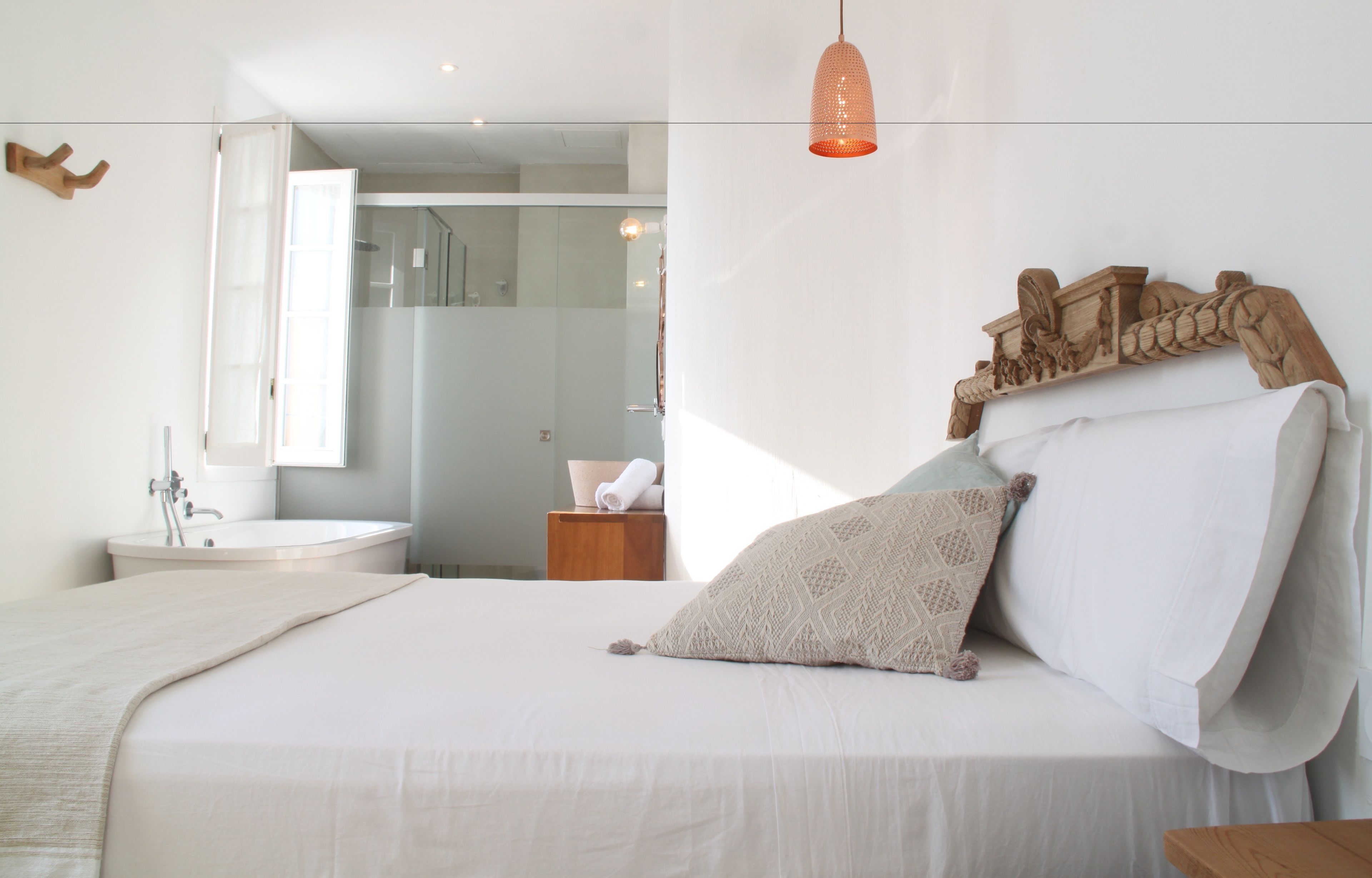 double room | desk, blackout curtains, free wifi