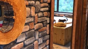 Luxury-Zimmer, 1 King-Bett, Whirlpool, Talblick