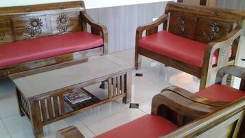 Kawasan tempat duduk lobi