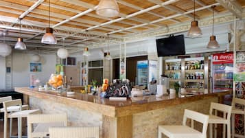 Poolside bar