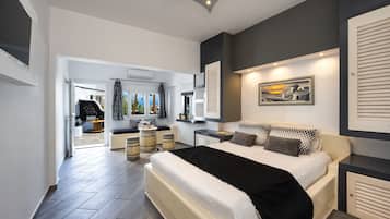 Superior Room with Sofa Bed | Blackout drapes, soundproofing, free WiFi, bed sheets