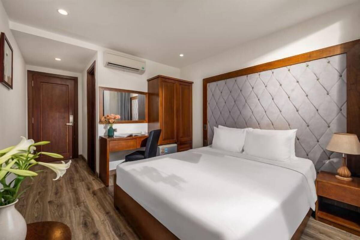 Minibar, desk, blackout curtains, soundproofing
