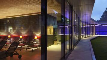 Sauna, steam room, body treatments, hot stone massages, body wraps