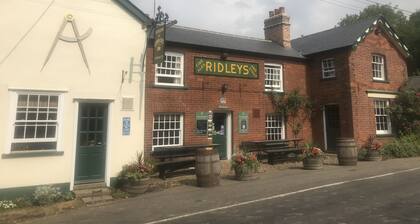 The Compasses Inn