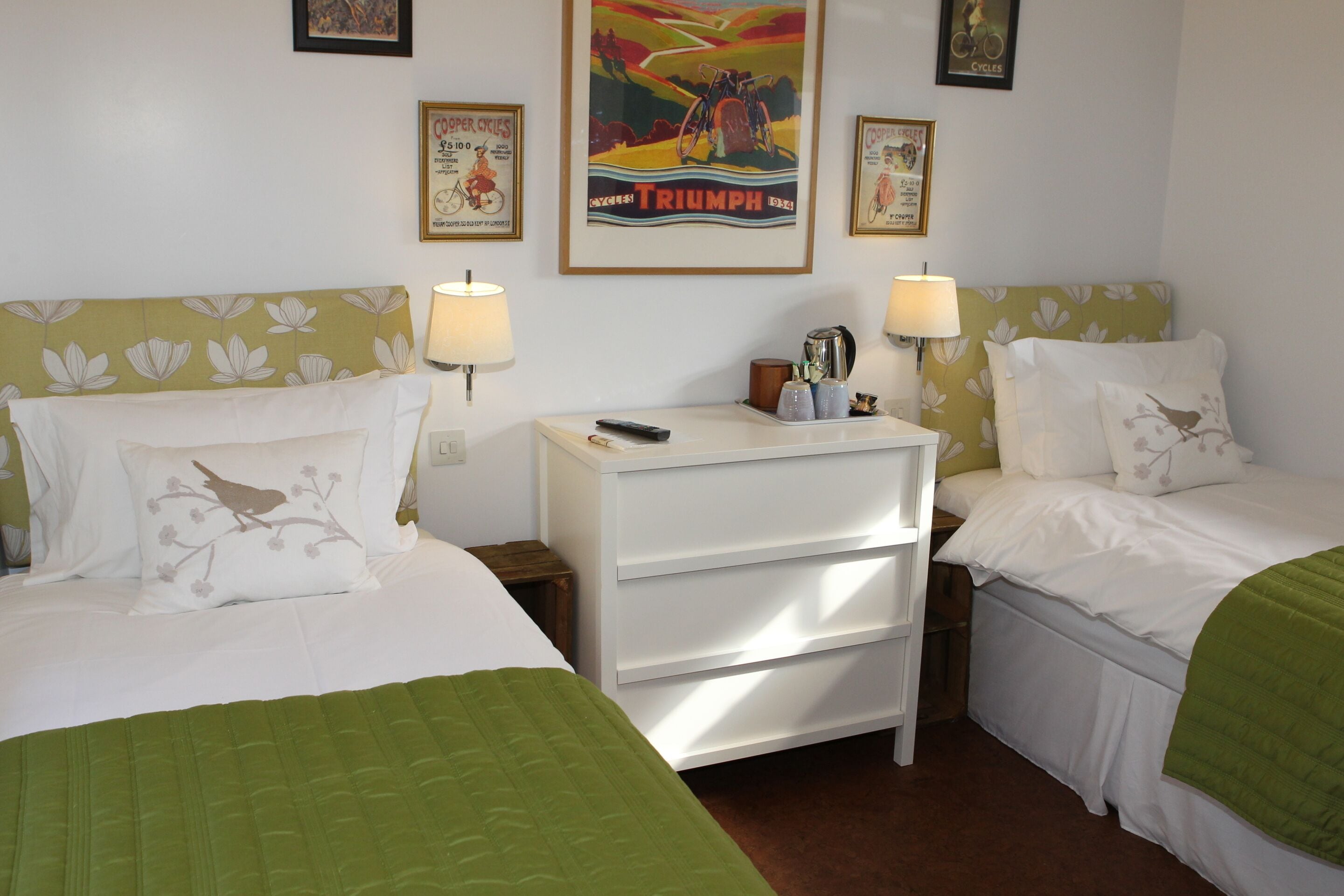 Standard Twin Room, Ensuite | WiFi