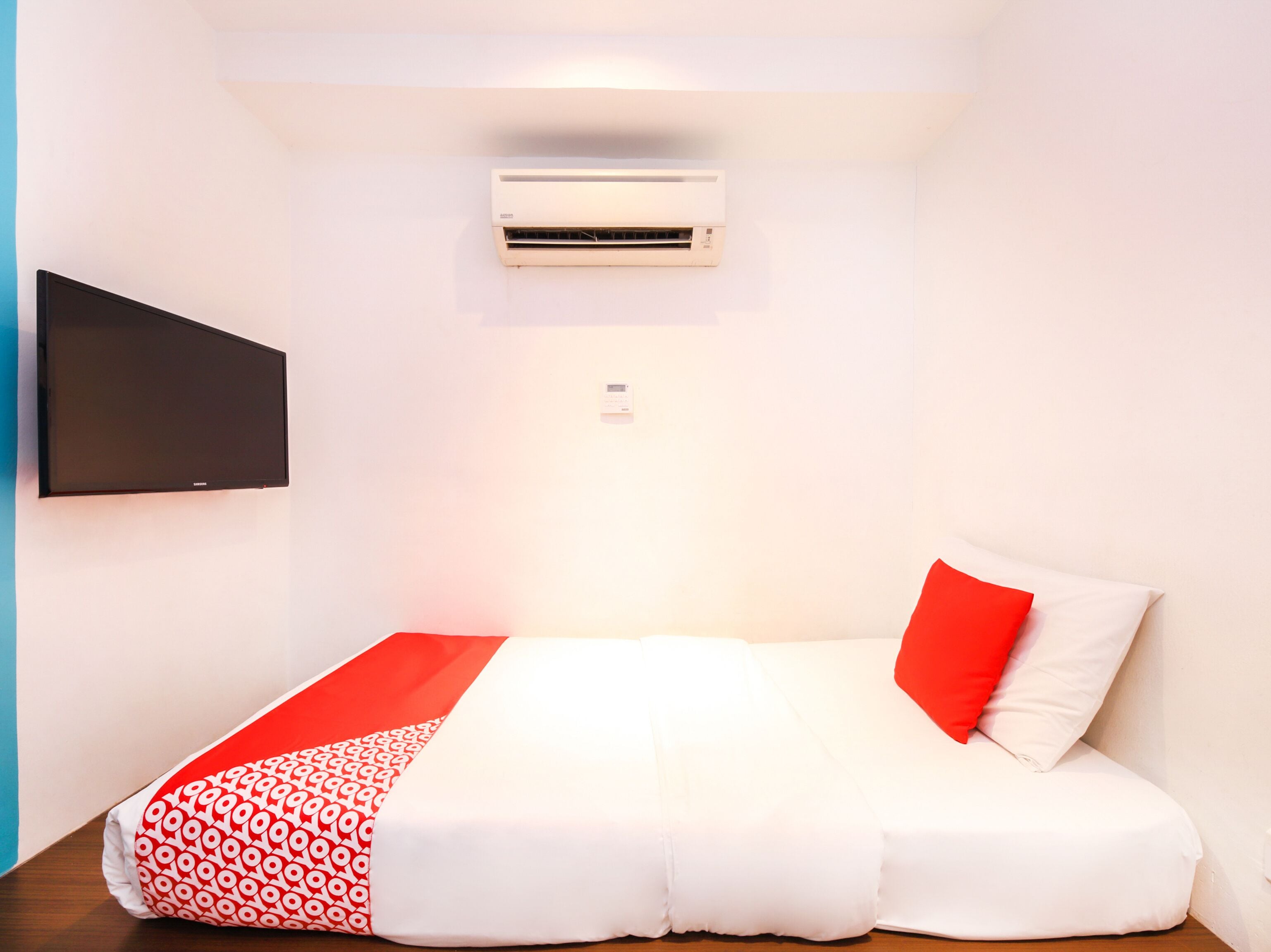 standard single room | desk, free wifi, bed sheets