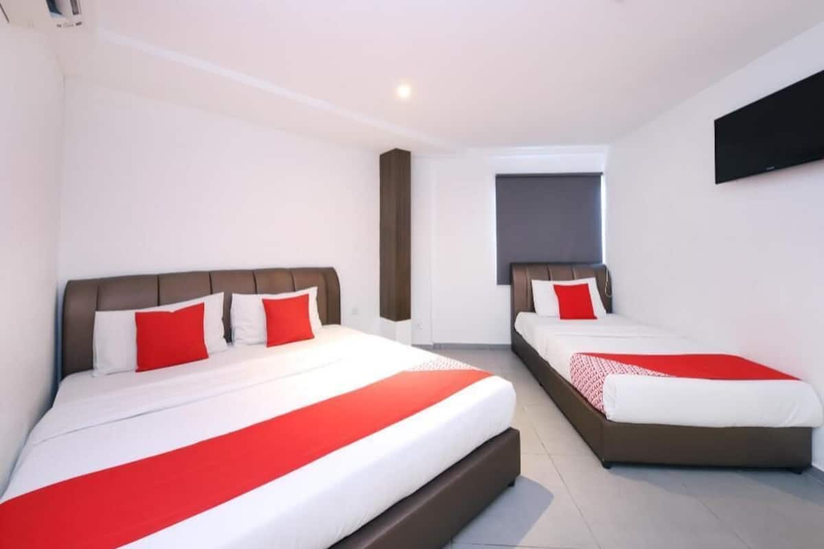 Desk, free WiFi, bed sheets