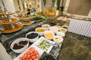 朝食ビュッフェ