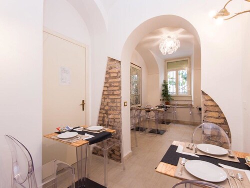 Domus Colosseo Hotel