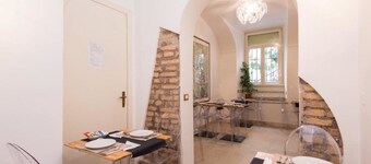 Domus Colosseo Hotel