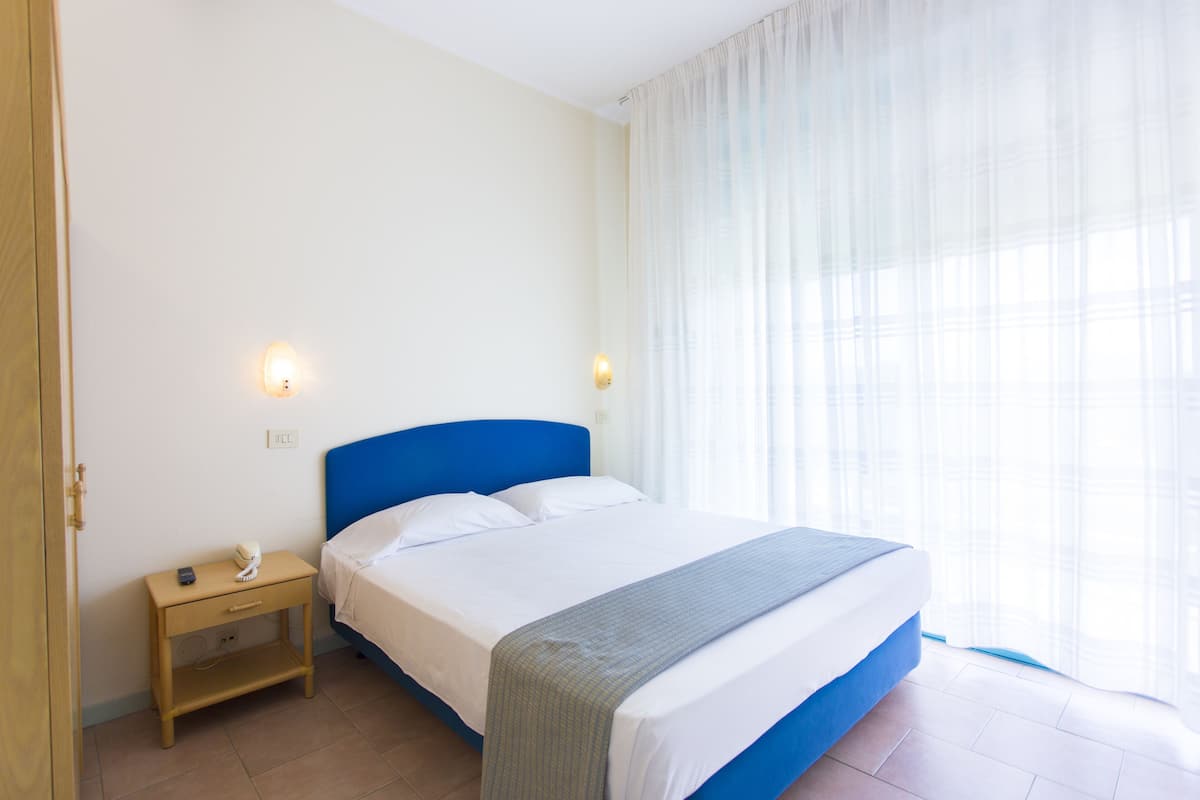 1 quarto, cofres nos quartos, quartos à prova de som, Wi-Fi de cortesia