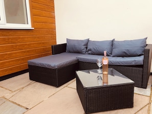 Terrace/patio - Fir Tree Barn (Goole)