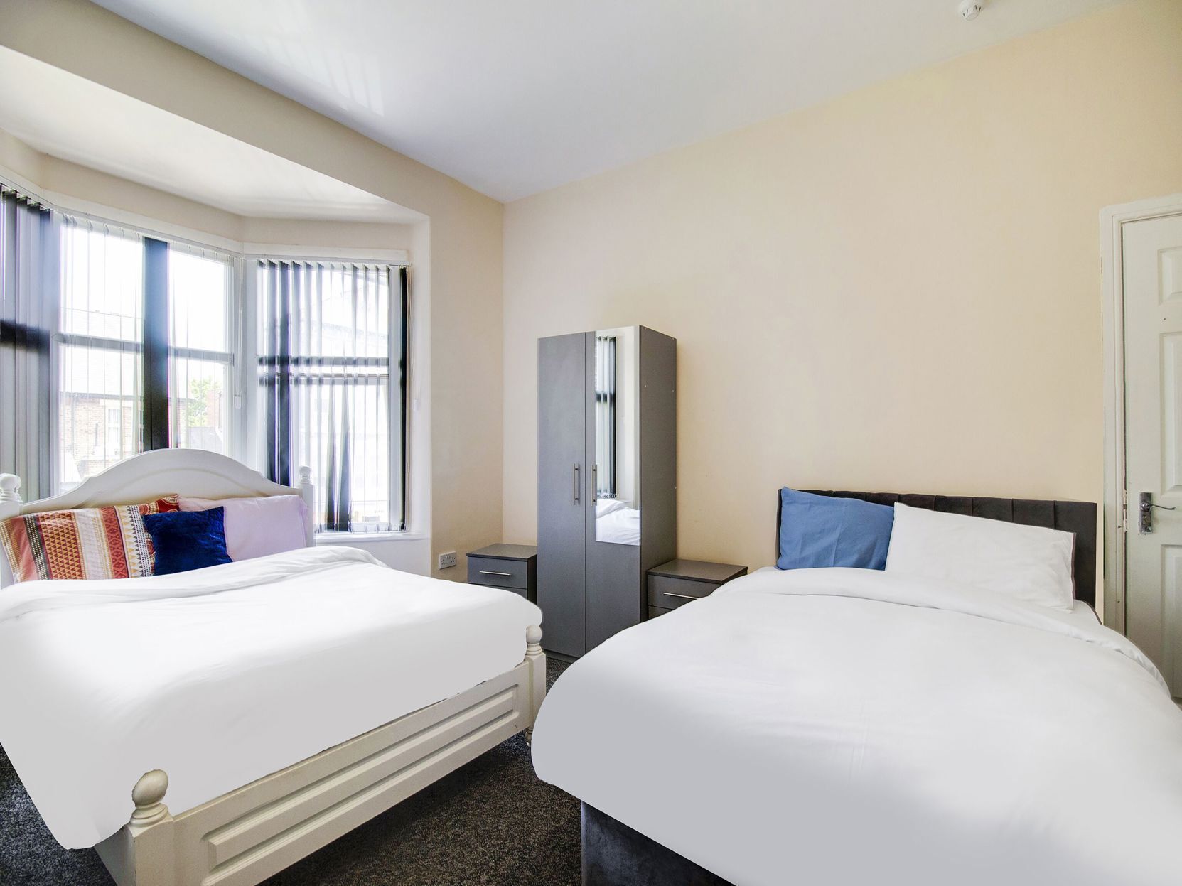 Wifi gratis y ropa de cama