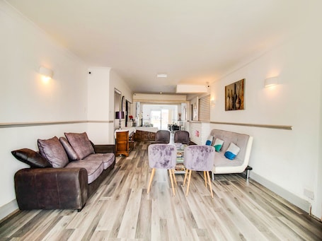 Resepsionis. The Longlands Hotel