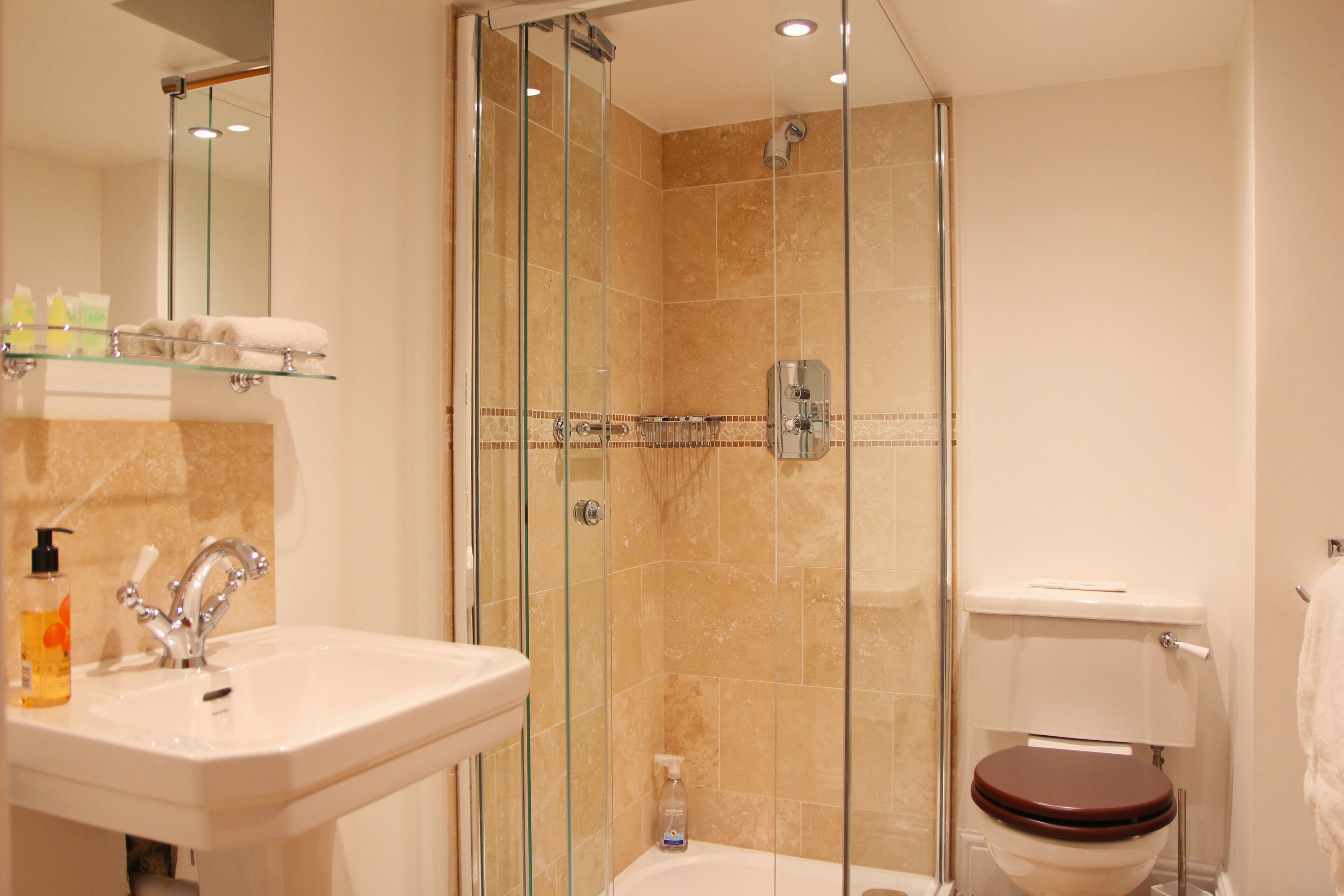 Kamar Double Superior, ensuite, pemandangan kebun (The Garden Room) | Kamar mandi