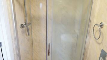 Departamento, baño en la habitación (Apartment 2) | Baño