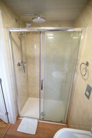Apartment, Ensuite (Apartment 2) | Bathroom