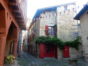 Exterior - Le Logis D'hestia (Billom)