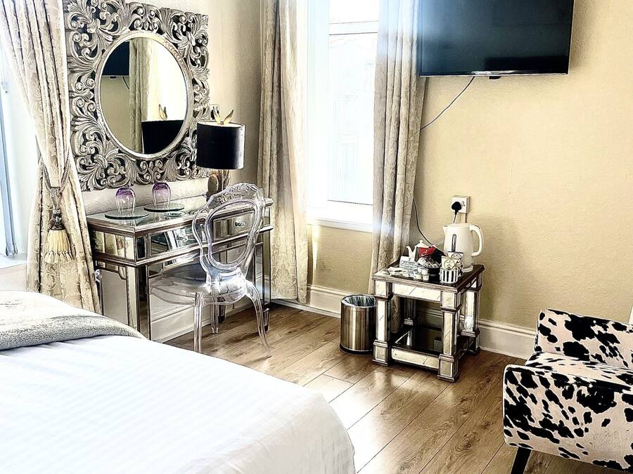 Kamar Double, ensuite